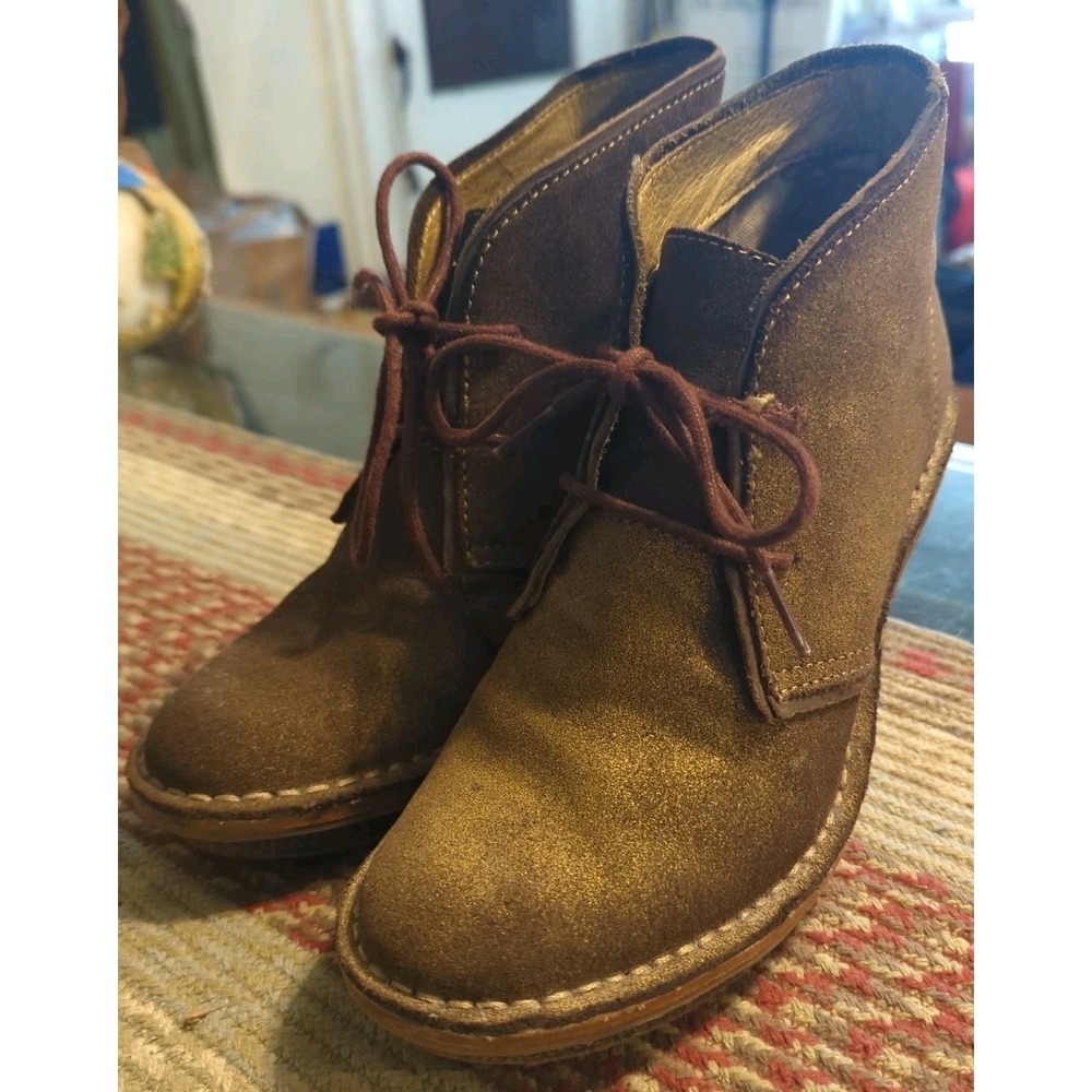 Bussola Women's Gold Distressed Lace- Up Ankle Boots Size 37 US Size 7